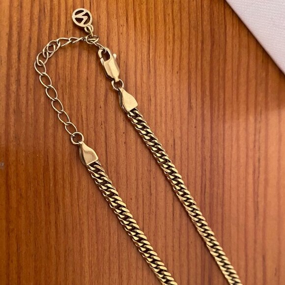 Mejuri Gold Double Curb Chain Necklace - Picture 3 of 7